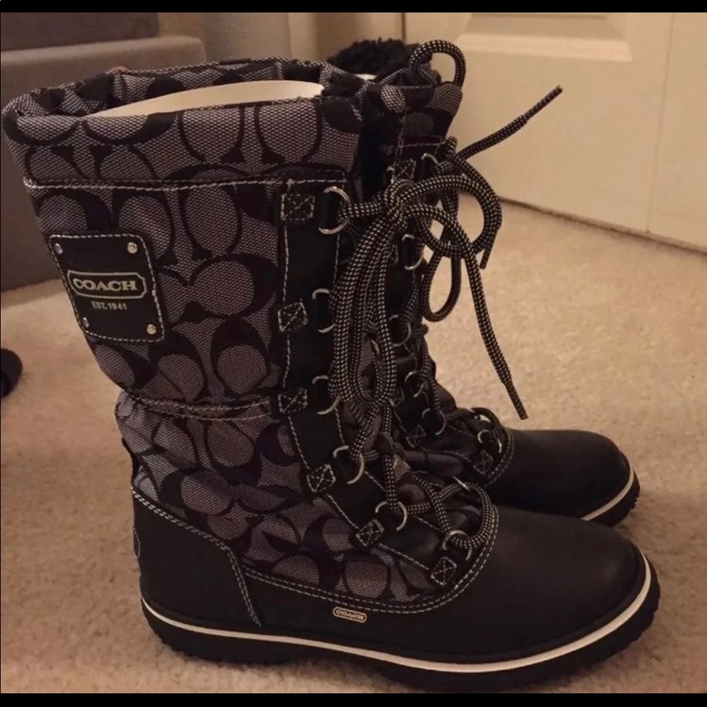 COPY - Coach Snow boots Shaine size 6.5!